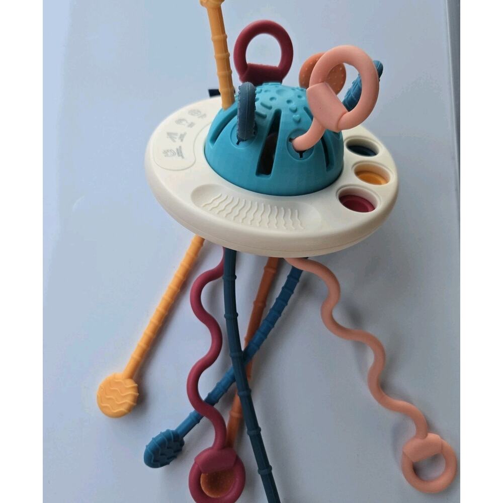 Infant toys Lot‎ of 5 Rattle, Lovey, Spinner and more - Picture 7 of 7